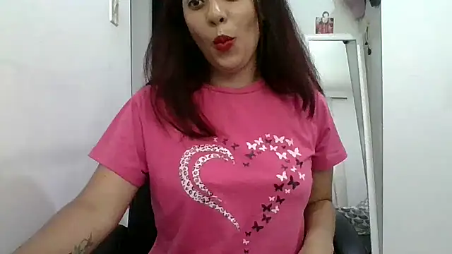 Snapshot of Anne_kis chatting on March 20, 9:02 pm Anne kis online show from March 20, 9:02 pm