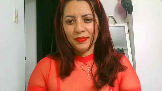 Snapshot of Anne_kis chatting on October 31, 6:31 pm Anne kis online show from October 31, 6:31 pm