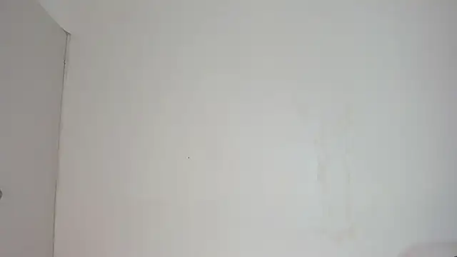Mia hansper online show from December 17, 8:21 pm