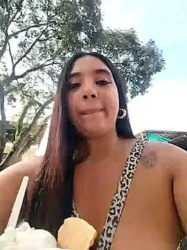 ZuryFerrari online show from January 13, 8:36 pm