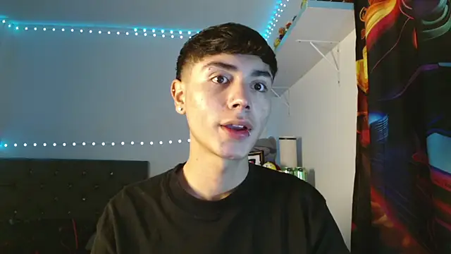 Snapshot of Im_juanda chatting on December 1, 5:24 pm Im juanda online show from December 1, 5:24 pm