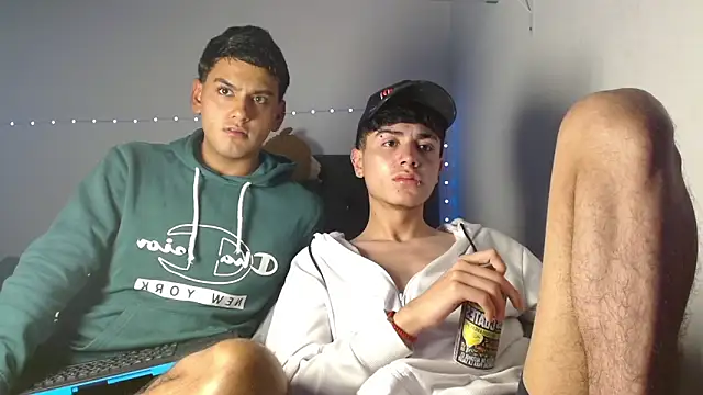 Snapshot of Im_juanda chatting on September 12, 5:07 am Im juanda online show from September 12, 5:07 am