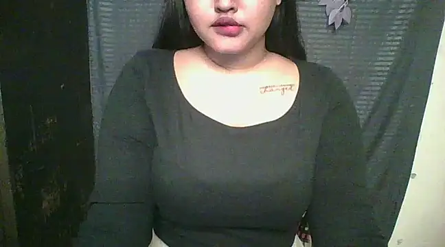 Your-love-12 online show from December 8, 1:13 am