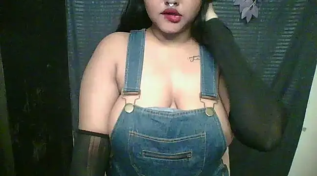 Your-love-12 online show from December 12, 2:26 am