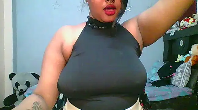 Your-love-12 online show from February 1, 7:44 pm