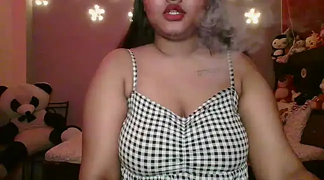 Your-love-12 online show from February 22, 4:51 pm