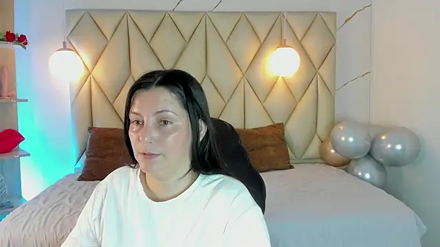 angelswets online show from June 26, 2:10 pm