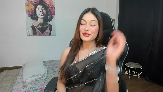 Snapshot of GoddessAnna chatting on December 31, 6:13 pm GoddessAnna online show from December 31, 6:13 pm