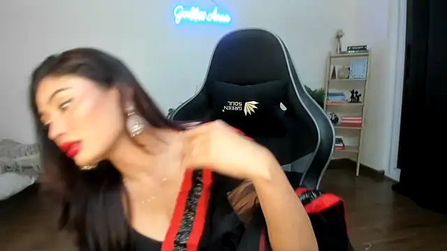 Snapshot of GoddessAnna chatting on March 19, 9:58 pm GoddessAnna online show from March 19, 9:58 pm