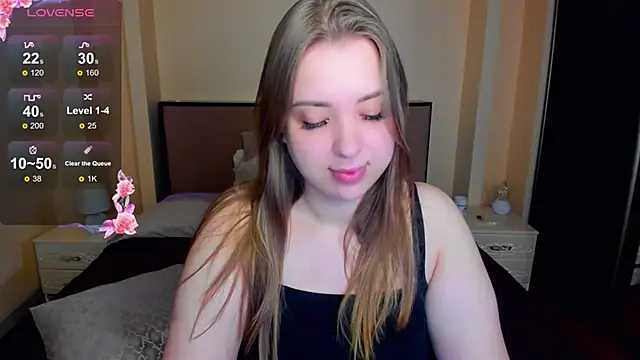 Snapshot of AlexissM chatting on June 2, 3:47 pm AlexissM online show from June 2, 3:47 pm