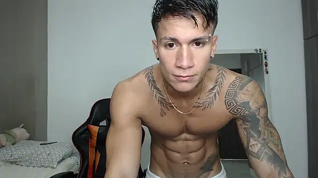 pettergrey1 online show from February 21, 1:23 pm