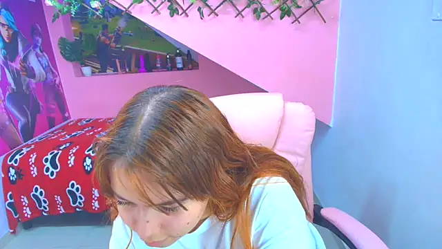 Snapshot of marcellaa303av chatting on March 19, 2:27 am marcellaa303av online show from March 19, 2:27 am