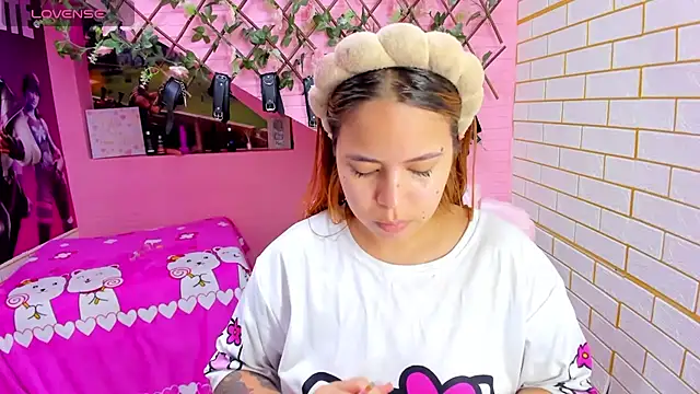 marcellaa303av online show from December 5, 12:52 am