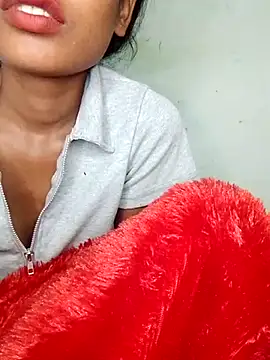 Snapshot of Angalpriya_1 chatting on December 17, 9:16 pm Angalpriya 1 online show from December 17, 9:16 pm