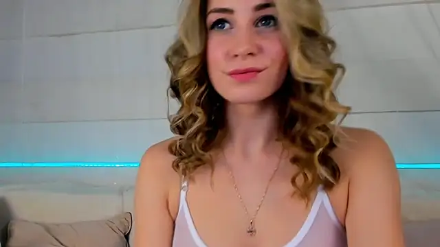 stricred online show from November 30, 8:35 pm