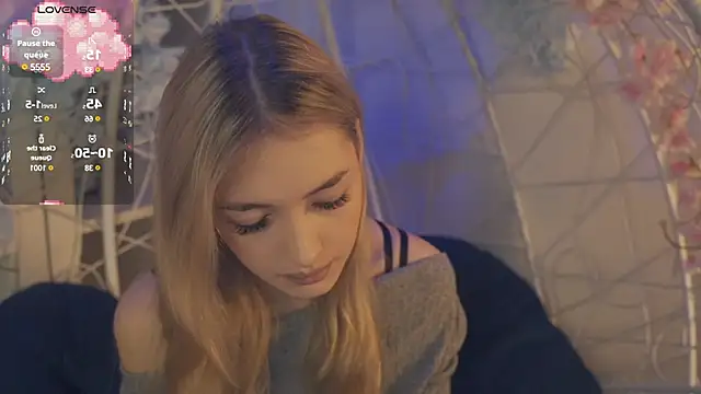 Snapshot of FlairCunard chatting on January 18, 3:38 pm FlairCunard online show from January 18, 3:38 pm