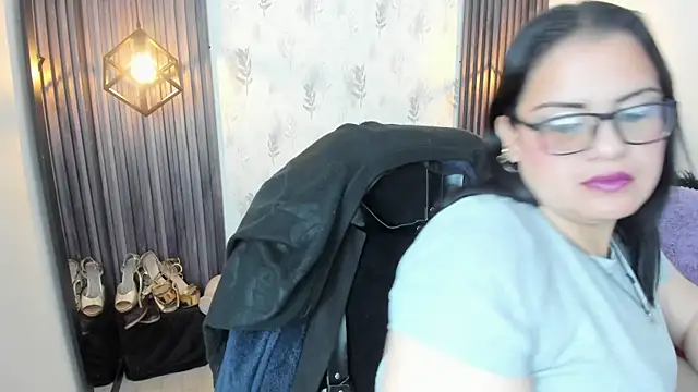 brigittemiller online show from February 12, 1:33 am