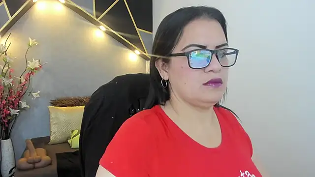 brigittemiller online show from February 19, 1:23 am