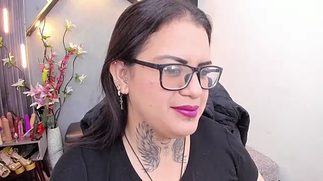 brigittemiller online show from April 15, 1:34 am