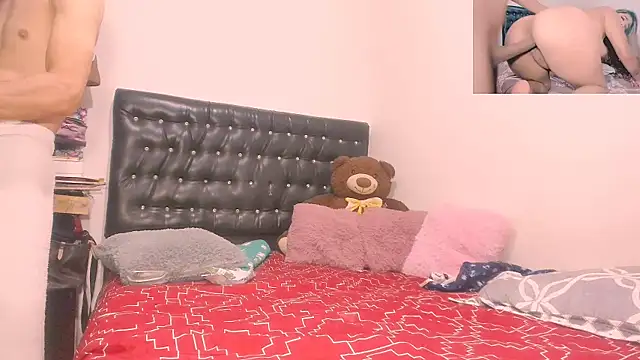 sexylatin  online show from October 30, 3:30 am