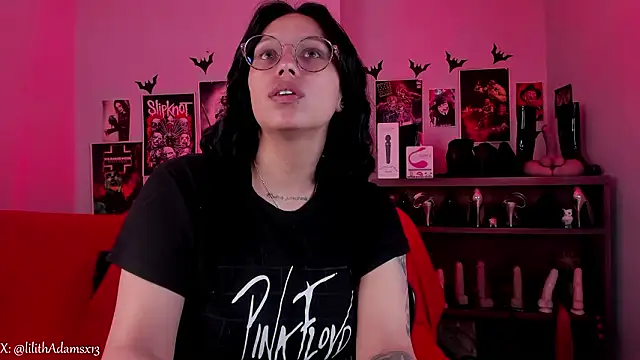 lilith-deveraux online show from February 16, 2:57 pm