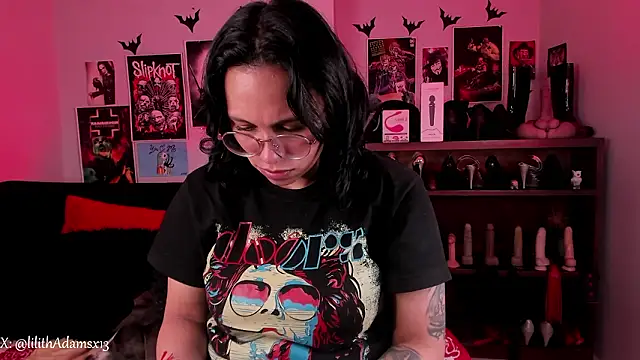 lilith-deveraux online show from March 9, 2:26 am