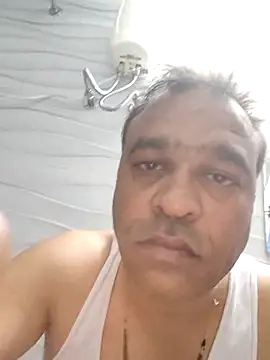 nupa230780 online show from December 5, 2:20 am