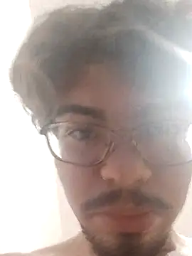 Snapshot of Edwardsky000 chatting on March 2, 8:59 pm Edwardsky000 online show from March 2, 8:59 pm