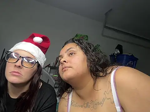 DatBishYouMiss online show from December 16, 8:41 am