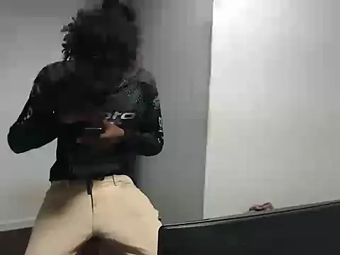 Mastertopdome online show from February 3, 11:43 pm