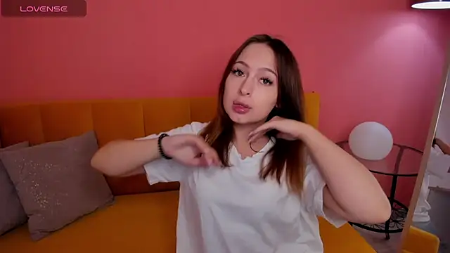 KetrinWhite online show from September 26, 1:20 am