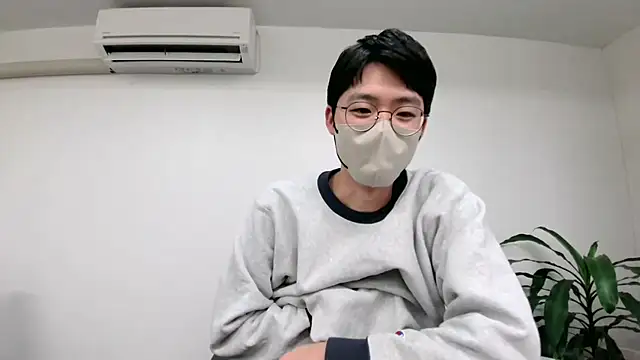 TakuryuJPN online show from February 24, 9:41 pm