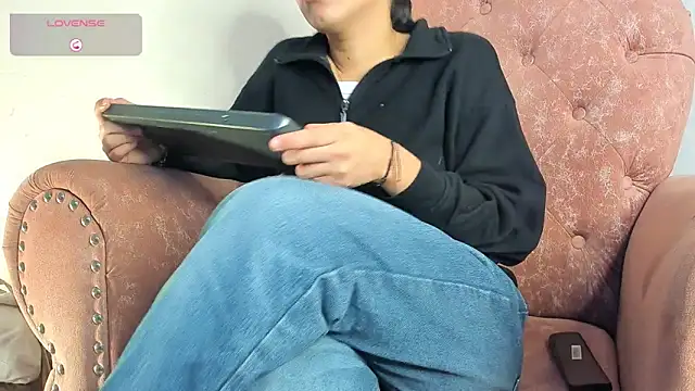  maria foxx  online show from March 1, 4:00 pm