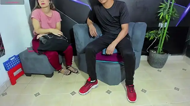 playsgirlhot online show from March 31, 11:16 pm