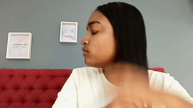 kayna gomez online show from March 13, 7:20 pm