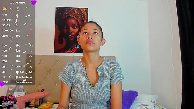 Milkdulce1 online show from March 18, 2:47 am