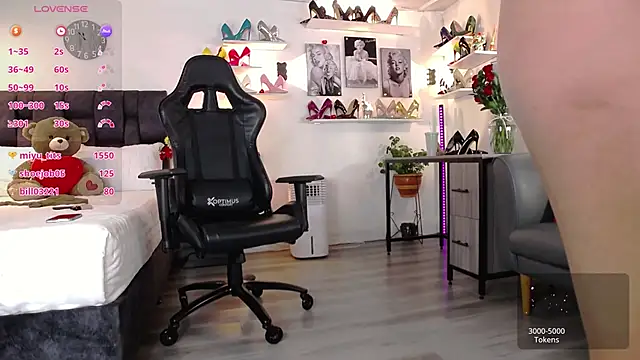 Carlajohnson online show from February 16, 4:53 am