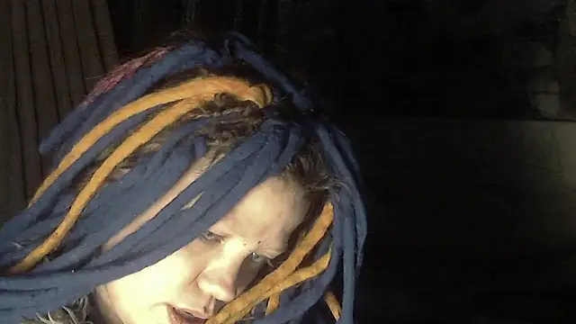 Snapshot of iva_spirit chatting on December 8, 5:33 pm iva spirit online show from December 8, 5:33 pm