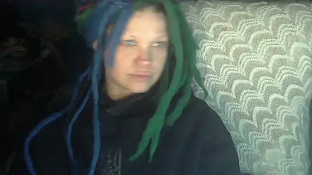 Snapshot of iva_spirit chatting on December 17, 7:59 pm iva spirit online show from December 17, 7:59 pm