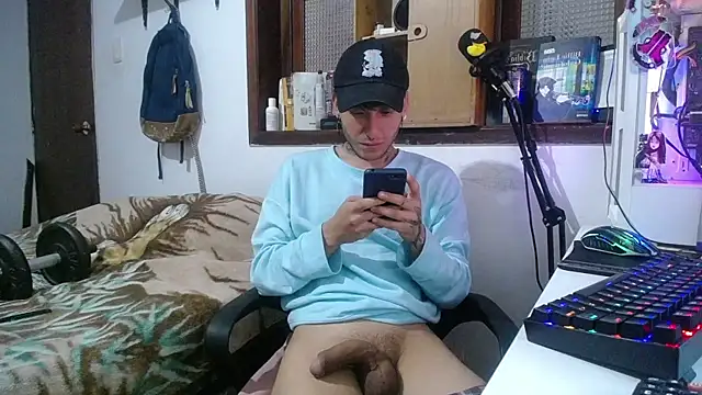 esjrobles online show from February 20, 6:24 pm