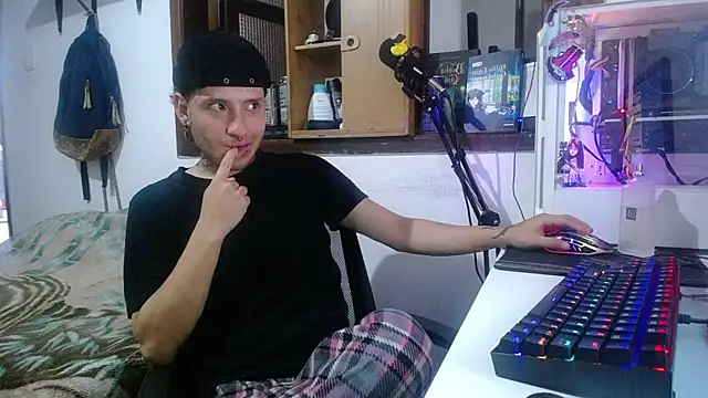 esjrobles online show from February 26, 8:11 pm