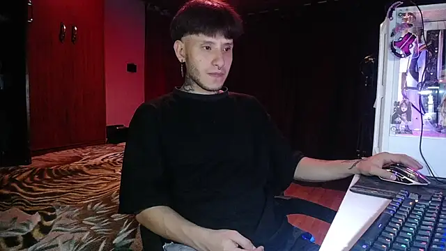 esjrobles online show from March 17, 2:41 am