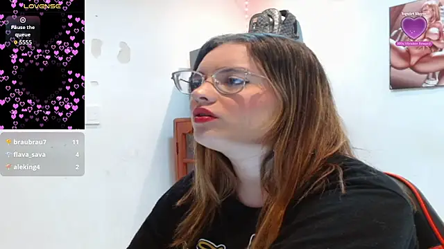 Snapshot of kendallclarkk03 chatting on January 7, 9:18 am kendallclarkk03 online show from January 7, 9:18 am