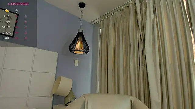 Snapshot of KyleDoom chatting on February 3, 12:54 pm KyleDoom online show from February 3, 12:54 pm