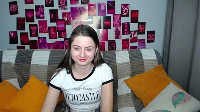 Snapshot of MilanaRoza chatting on February 27, 5:58 pm MilanaRoza online show from February 27, 5:58 pm