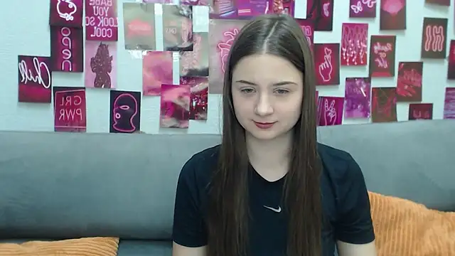 MilanaRoza online show from March 28, 6:13 am