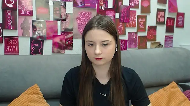 MilanaRoza online show from April 9, 6:19 am