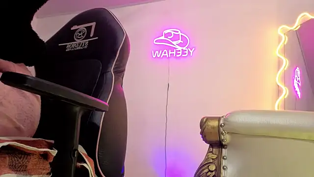 Laylafoxy tay online show from March 14, 3:23 am