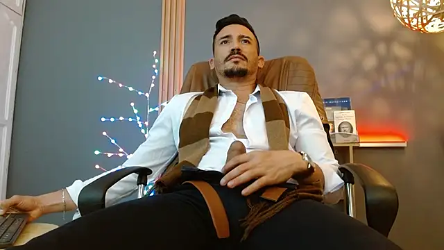 Reiko 85  online show from January 31, 7:11 pm