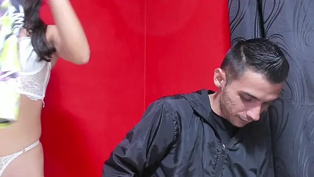 Snapshot of threesome_sexy_hot chatting on February 11, 12:58 pm threesome sexy hot online show from February 11, 12:58 pm